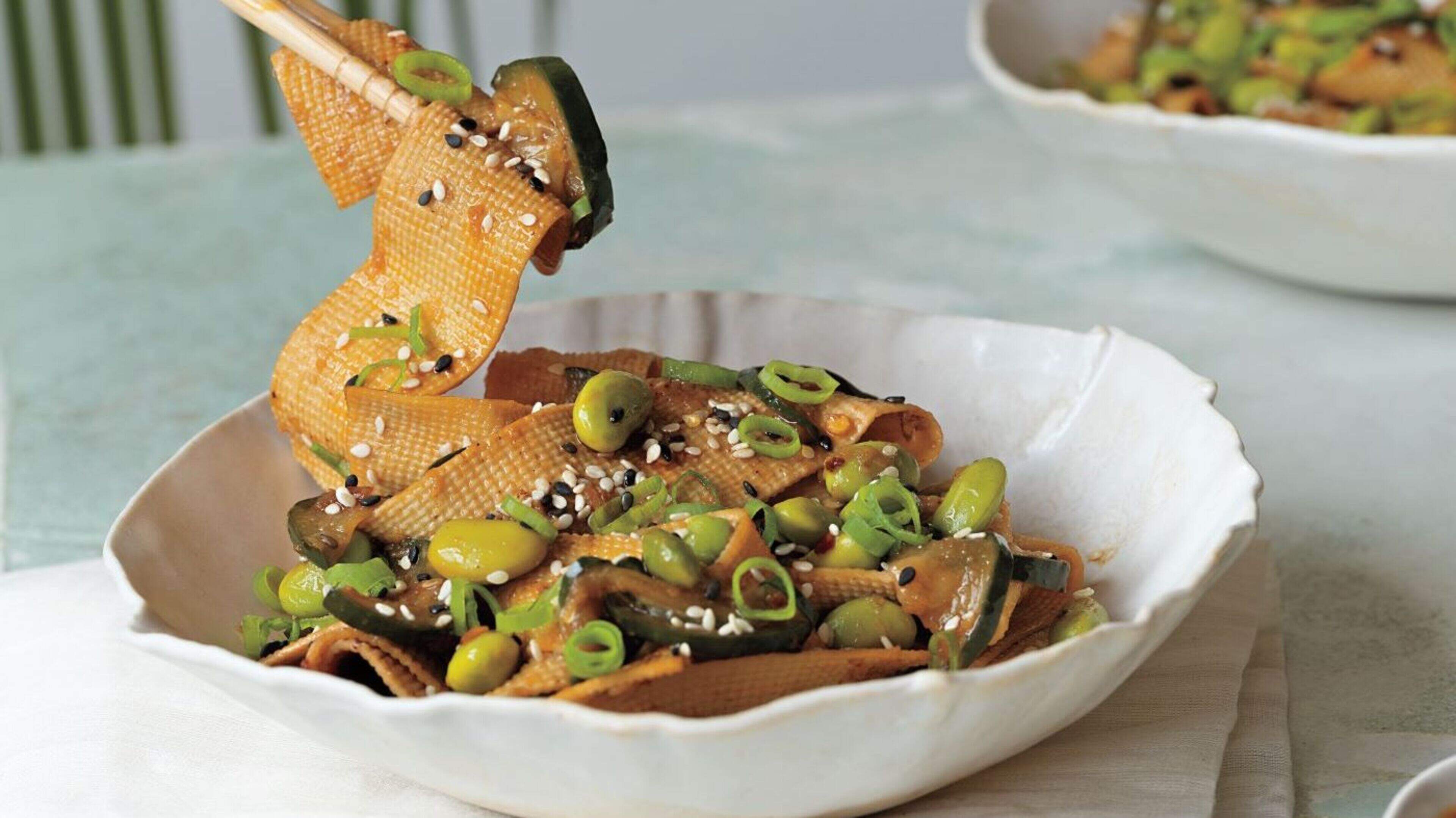Smullen én snel klaar: yuba noedels met crispy chili-olie